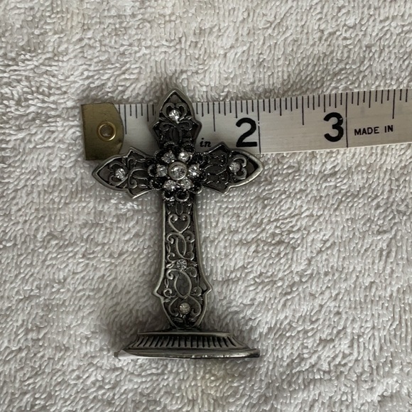 Pewter Jeweled Cross - Picture 4 of 4
